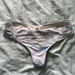 Billabong Light Blue and White Tie-Dye Bikini Bottoms